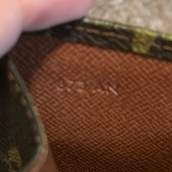 Louis Vuitton Monogram Pochette Rabat Clutch - Picture 8 of 10